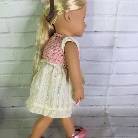 Our Generation Phoebe Hairgrow Doll With Outfit - Picture 8 of 10